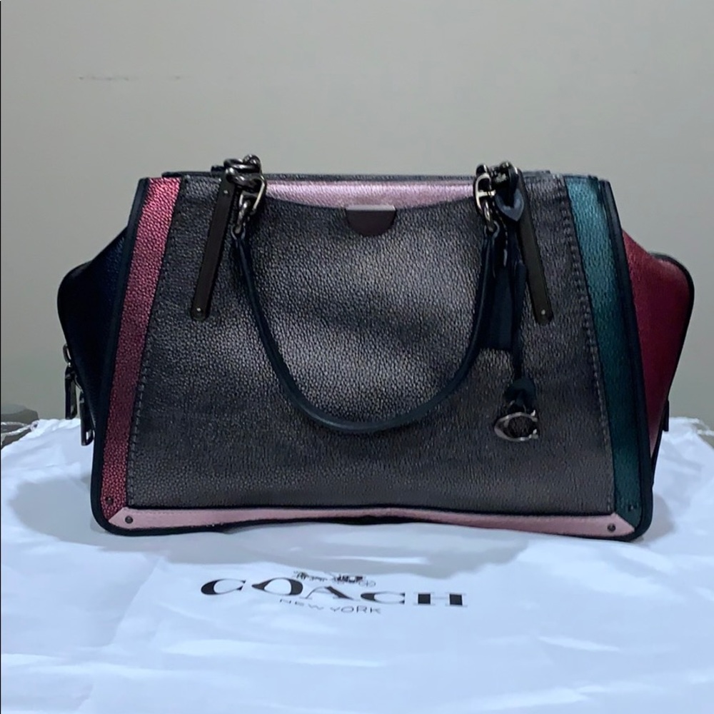 Coach 36” Dreamer Satchel!